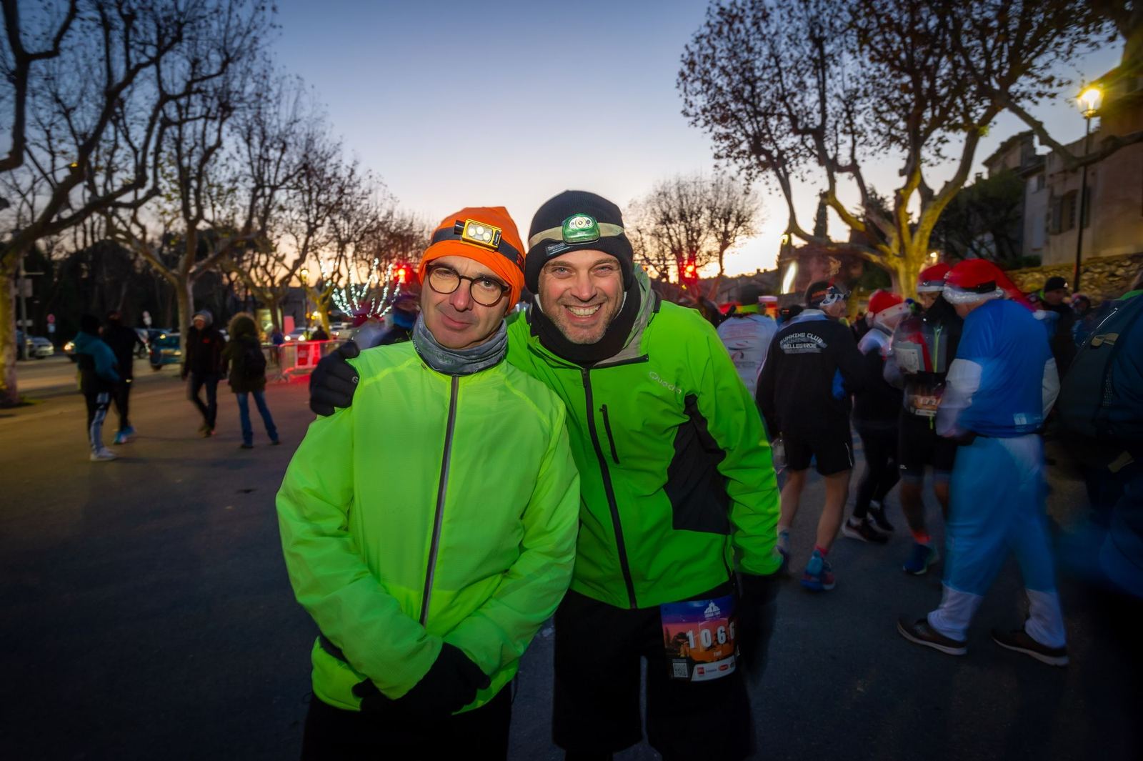 Duo de coureurs tout sourire